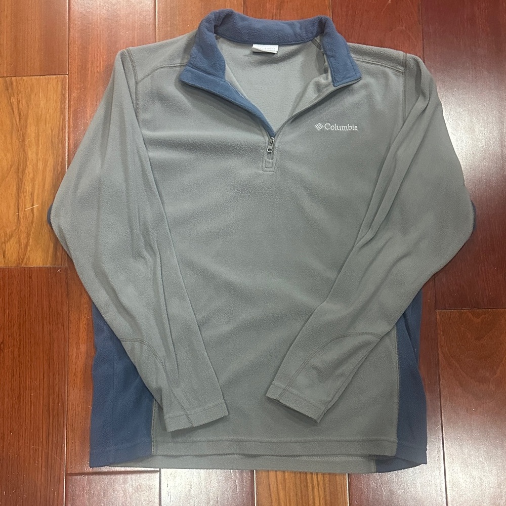 Columbia Two-Tone Gray and Blue Pullover